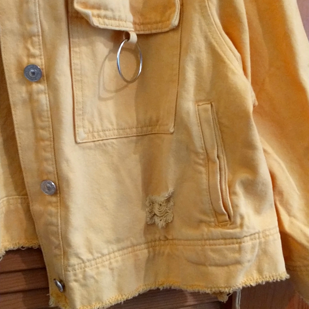 Distressed Denim Jacket - Picture 3 of 4
